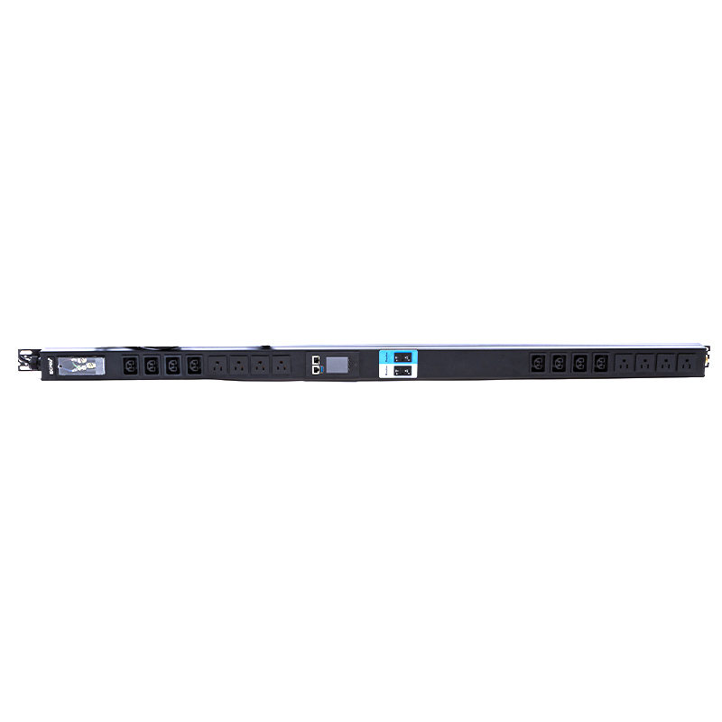 16 prese IEC C13 C19 e prese USA Interruttore automatico magnetico per liquidi 1,5U PDU verticale per rack intelligente TCP/IP