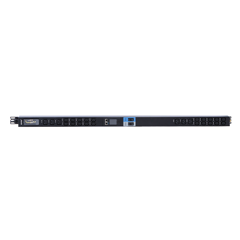 PDU intelligente in rack TCP/IP 26 prese Interruttore automatico magnetico liquido IEC C13 /C19 1,5U verticale