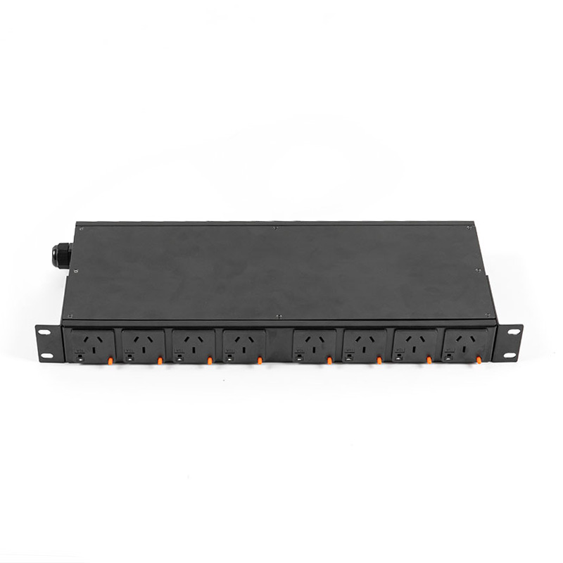 Interruttore sensore TCP/IP orizzontale a 8 uscite eco Smart Rack Pdu 1U