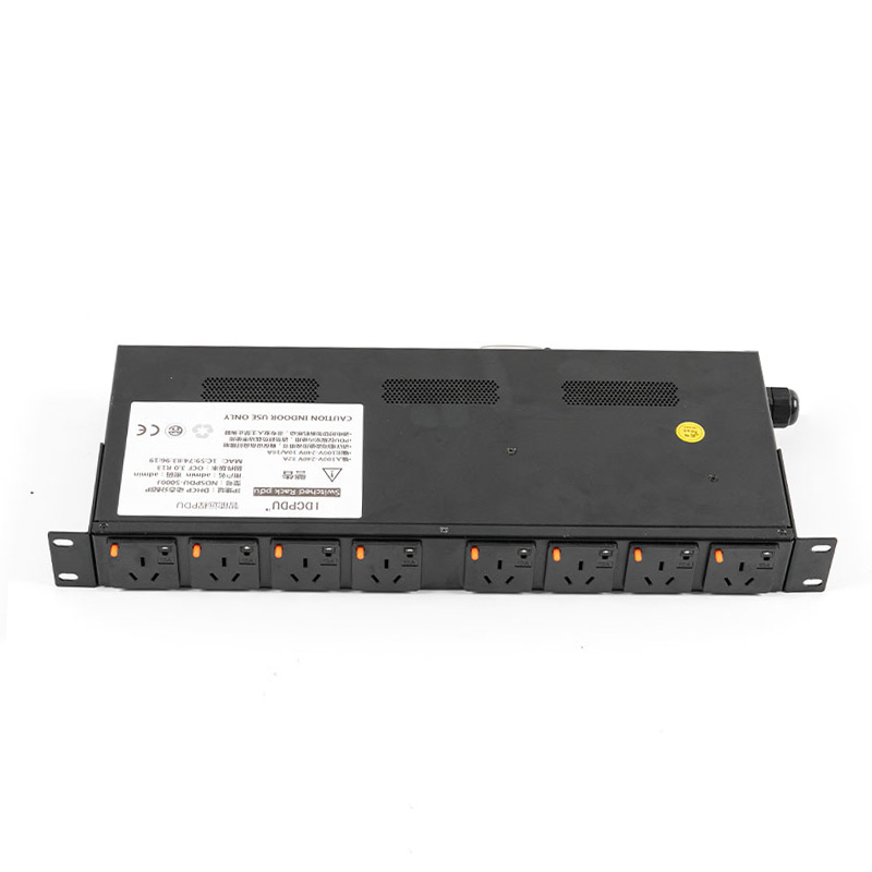 Interruttore sensore TCP/IP orizzontale a 8 uscite eco Smart Rack Pdu 1U