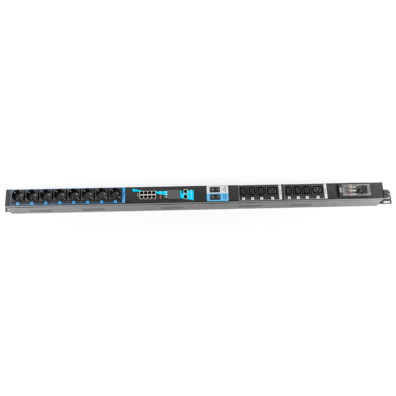 Circuito magnetico idraulico Sensore TCP/IP verticale a 16 uscite eco Smart Rack Pdu