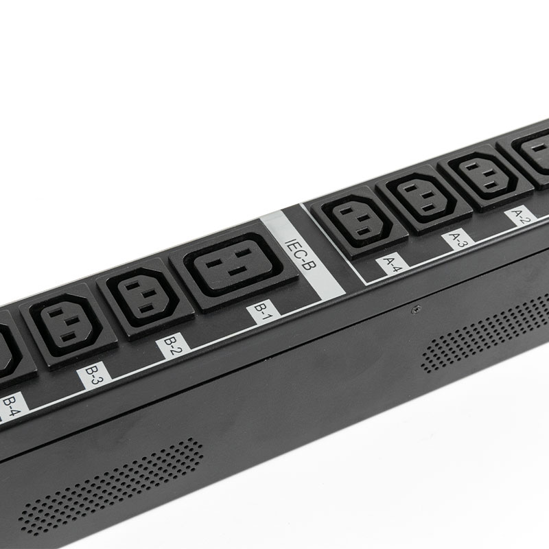 Circuito magnetico idraulico Sensore TCP/IP verticale a 16 uscite eco Smart Rack Pdu