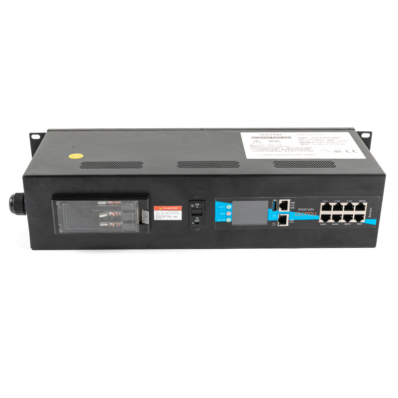 Interruttore sensore TCP/IP verticale C13 C19 2U a 16 prese eco Smart Rack Pdu